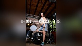 顶级尤物！气质女神！双飞激情名场面，幸福头套男美女轮流操，站立一字马操穴