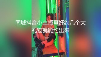 5-6大学城附近酒店偷拍两对学生情侣开房啪啪颜值吊带美女临走补补妆