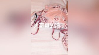 体育学校内部员工偷拍多位漂亮学妹换衣服和嘘嘘 (4)