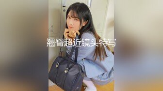 【新片速遞】  【国内街拍】短发灰色瑜伽裤美女❤️屁股Q弹Q弹的，好像穿了一条超细的T裤(极清2K)【188MB/MP4/01:18】