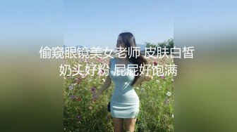 【新片速遞】   熟女阿姨 在家骚逼菊花双插 爽的淫水直滴 上位骑乘 先操逼再爆菊花内射 拔出就舔鸡吧 老头都受不了 真能玩 