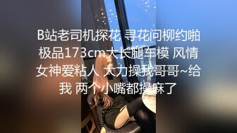 颜值不错的（会所女技师）来大姨妈了也不休息露脸给大叔口活啪啪看她逼还挺嫩的这行应该没干多久