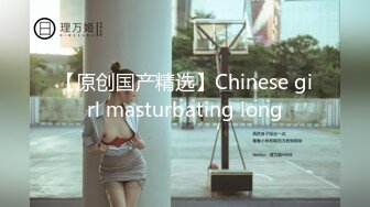 黑丝高跟极品骚母狗，开档黑丝奶头上带着乳交，趴在地上舔奶口交大鸡巴